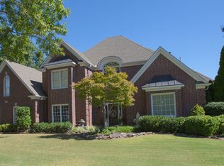 1900 Lonhill Dr, Collierville, TN 38017
