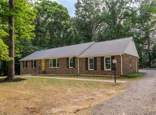 4712 Kyloe Ln, Moseley, VA 23120