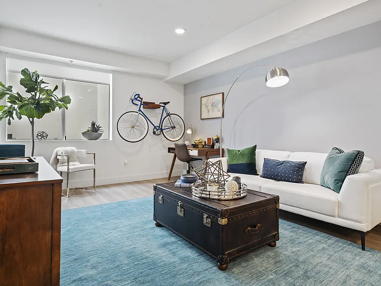 Living at NoHo — Photo 1