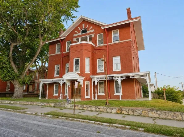 503 N 5th St, Saint Joseph, MO 64501