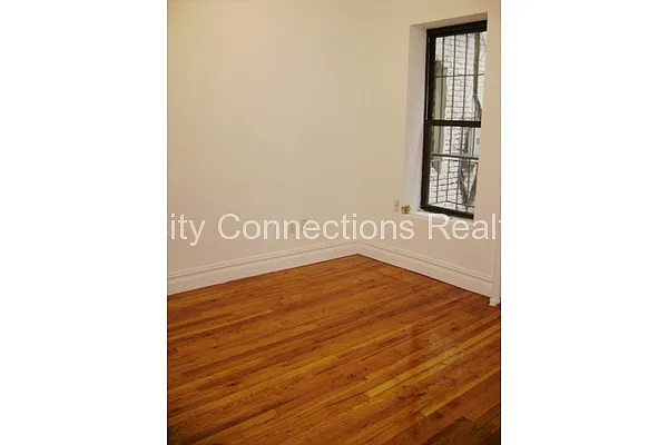 Rented by City Connections Realty | media 38