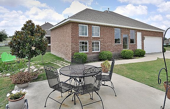 4th image of 1150 Scarlett Dr