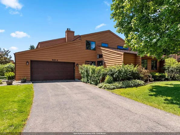 921 E Windfield Pl APT A, Appleton, WI 54911