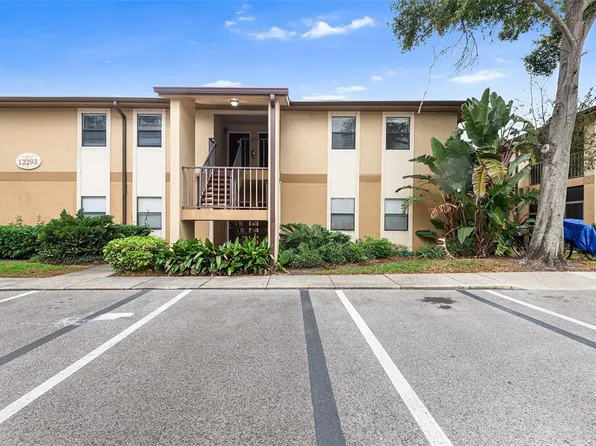 12293 Sailwinds Dr APT 207, Largo, FL 33773