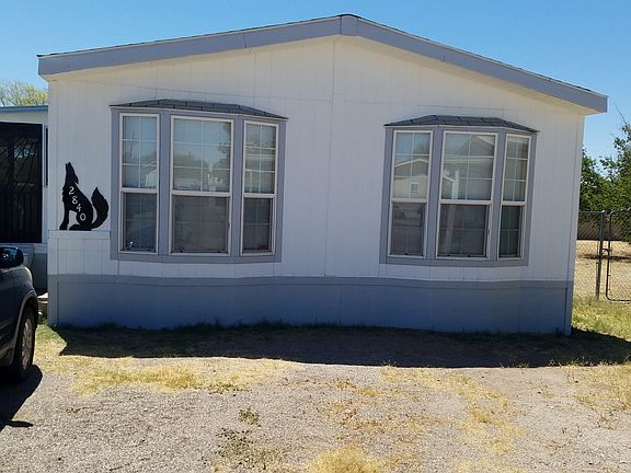 2nd image of 2840 W Regina Pl