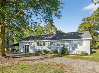 25231 Dennis Dr, Parksley, VA 23421