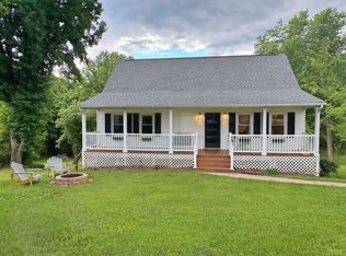 1320 Walnut Hollow Rd, Lynchburg, VA 24503