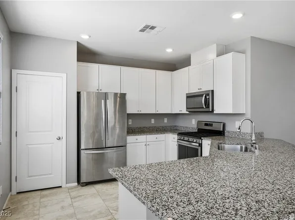 7990 Formitch Ct, Las Vegas, NV 89166