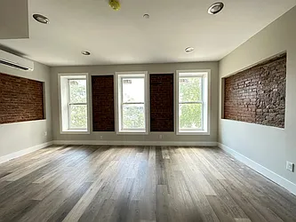 Rented by Dream Space Realty