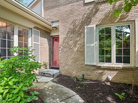 3rd image of 5214 Fawn Hill Ct