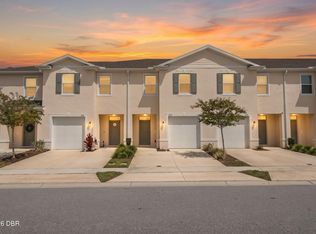 222 Reena Dr, Daytona Beach, FL 32117