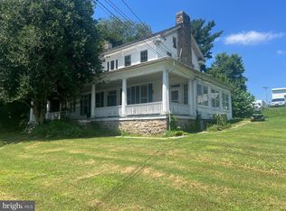131 W Market St, Hallam, PA 17406