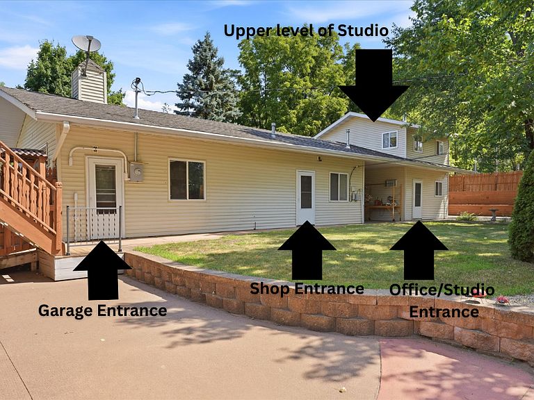 Listing photo 2