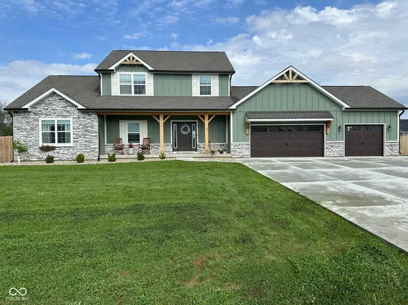 1344 Redwood Dr, Crawfordsville, IN 47933