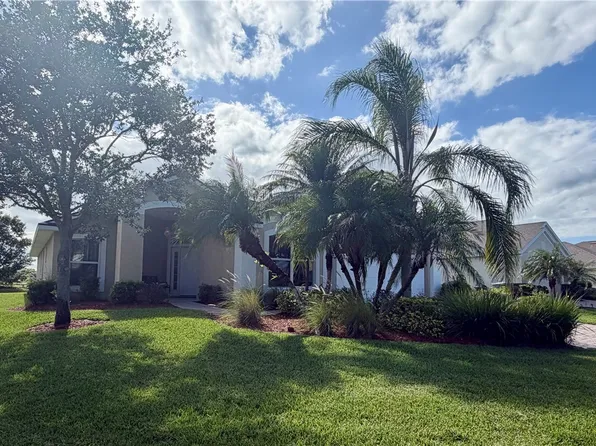 635 Valencia Cir SW, Vero Beach, FL 32968