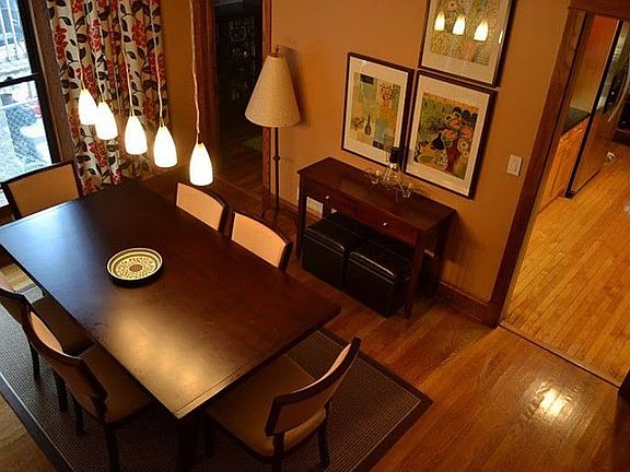 3rd image of 4311 N Kenmore Ave #1N