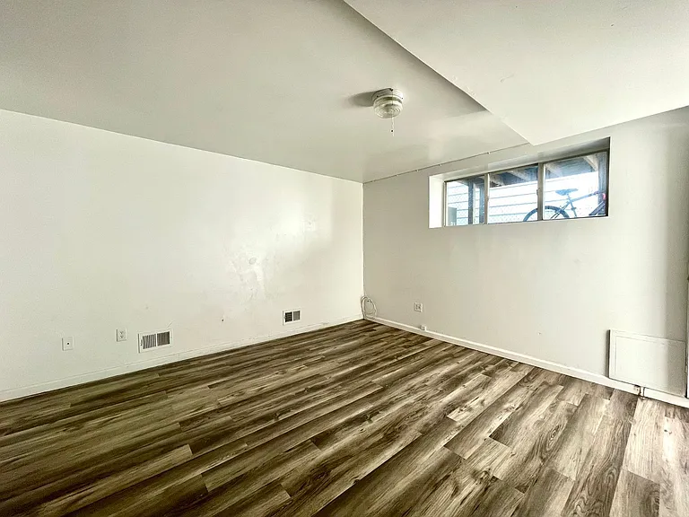 67 Cottage Pl #G — Photo 4