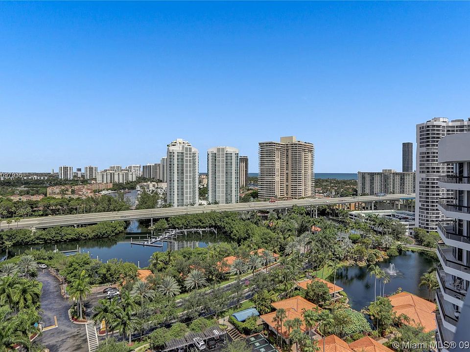 1st image of 3600 Mystic Pointe Dr #Penthouse 09