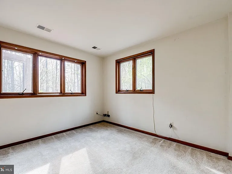 1328 Potomac School Rd — Photo 21