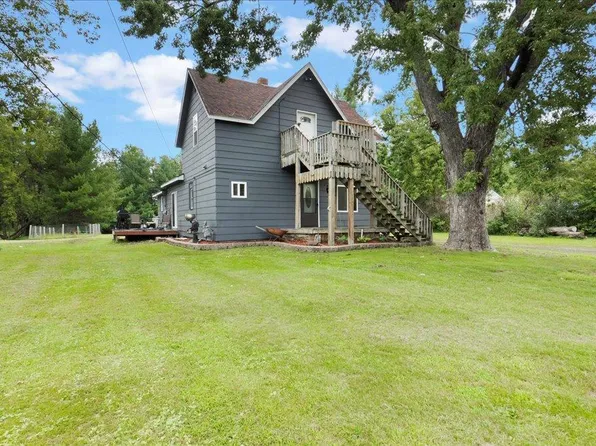 842 Maple Ave E, Mora, MN 55051