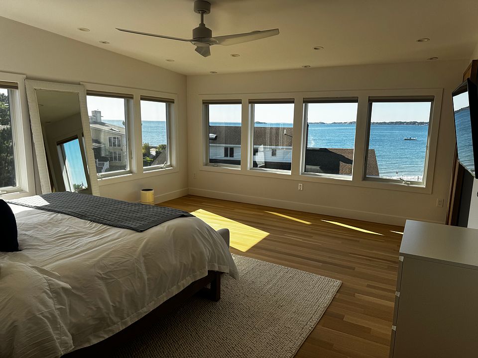 Primary bedroom with on suite bathroom and a spacious walk in closet.
