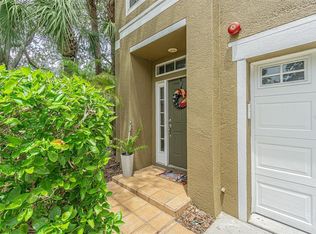 3037 Bayshore Pointe Dr, Tampa, FL 33611