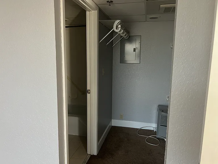 151 E Washington St #503 — Photo 5