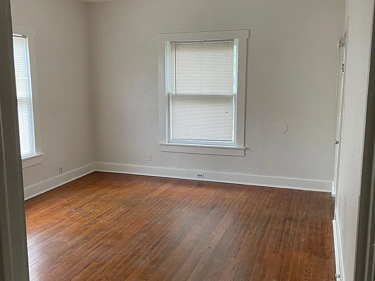 244 Natalen St #4 — Photo 8