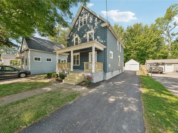 186 E Felton St, North Tonawanda, NY 14120