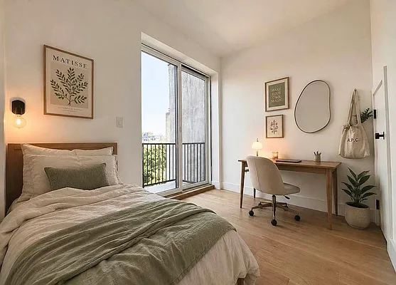 Bedroom, photo 2