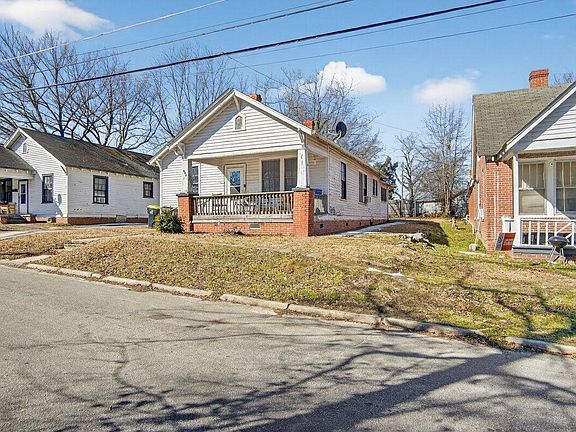 2nd image of 605 Highland Ave