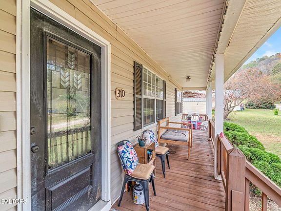 3rd image of 310 Lovin Farm Ct