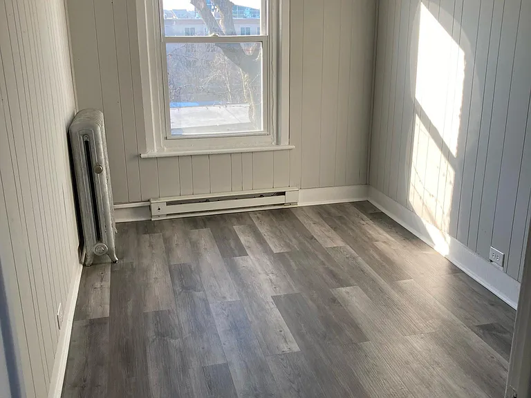 Bonus room