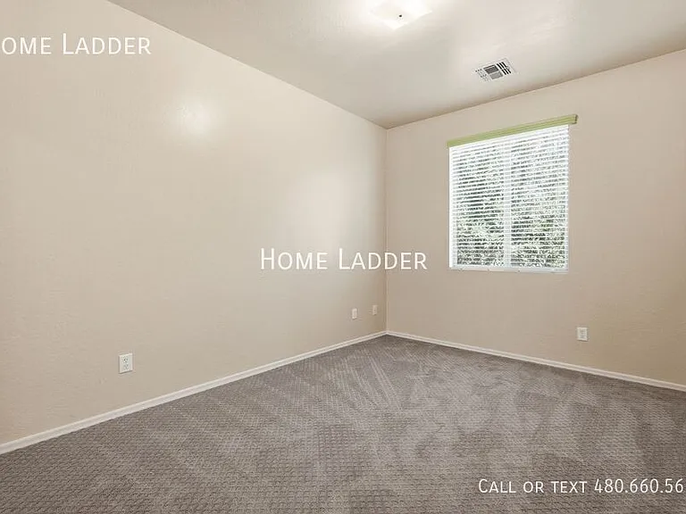4172 E Santa Fe Ln — Photo 28