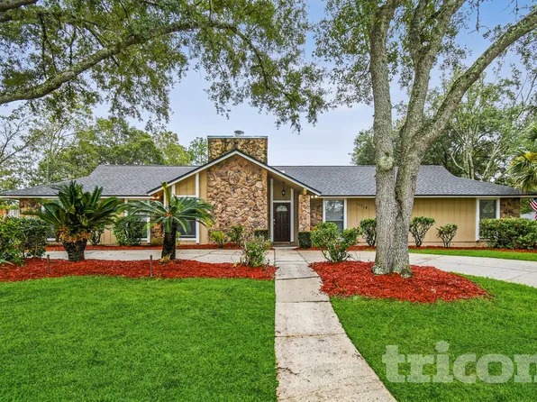 11714 Edgemere Dr, Jacksonville, FL 32223