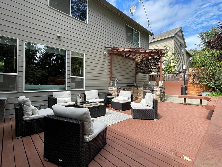 11920 SW Finch St — Photo 44