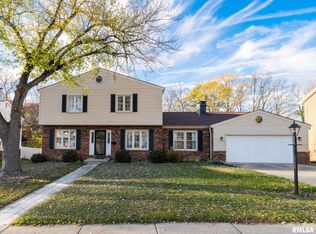 1923 W Teton Dr, Peoria, IL