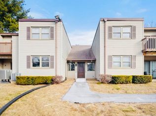 1105 Twin Circle Dr #1105, South Windsor, CT 06074