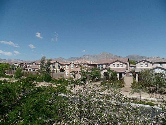 5th image of 11840 Luna Del Mar Ln