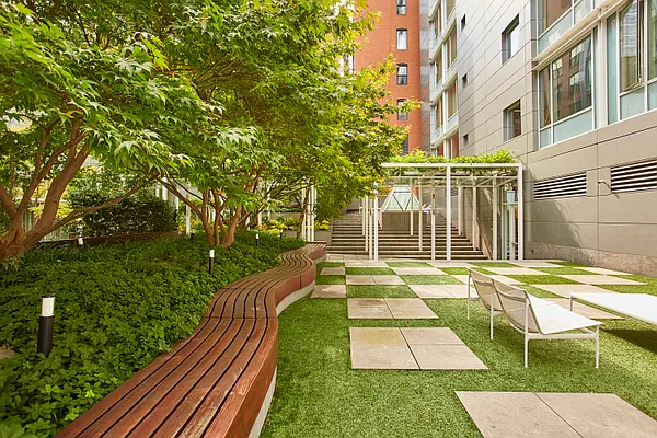 Rented by Compass | media 13