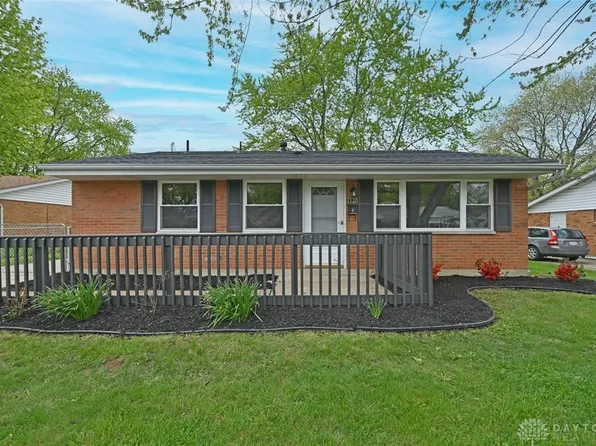 2120 Canary Ct, Dayton, OH 45414