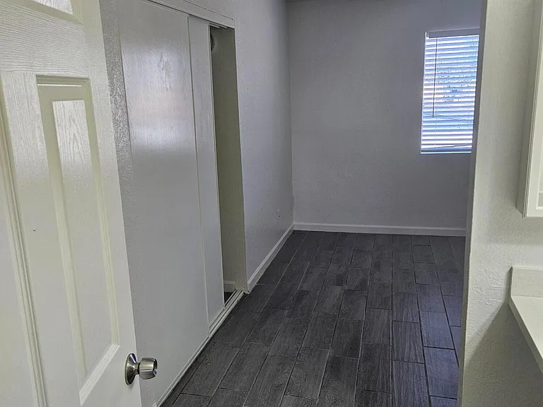 3810 E Earll Dr #208A — Photo 13