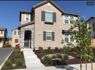 1833 Kelly Pl, Rohnert Park, CA 94928