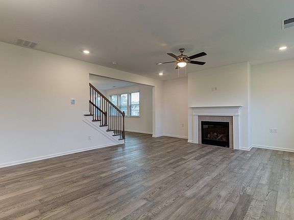 5510 Bower Place Elevation Image 5