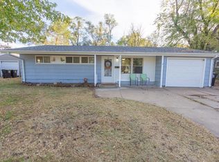 1421 Kiowa Ave, Salina, KS 67401