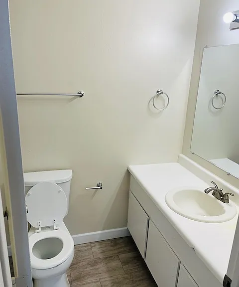 Cambridge Woods Apartments — Photo 27