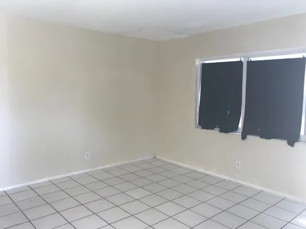 1337 NW 8th Ave, Fort Lauderdale, FL 33311