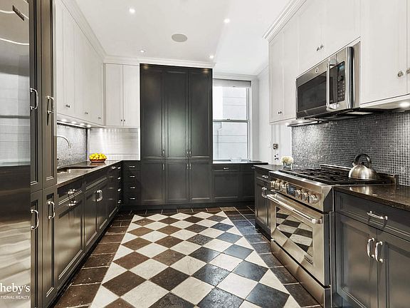 5th image of 815 Park Ave APT 9C