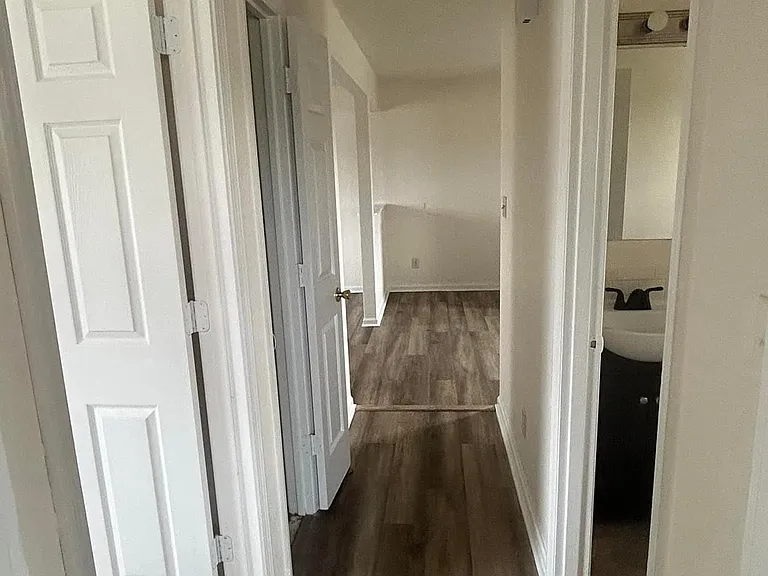 135A Land O Goshen — Photo 3