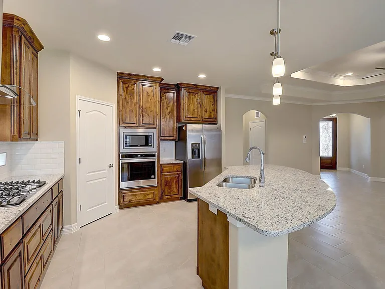 2202 Crystal Bay Dr — Photo 15